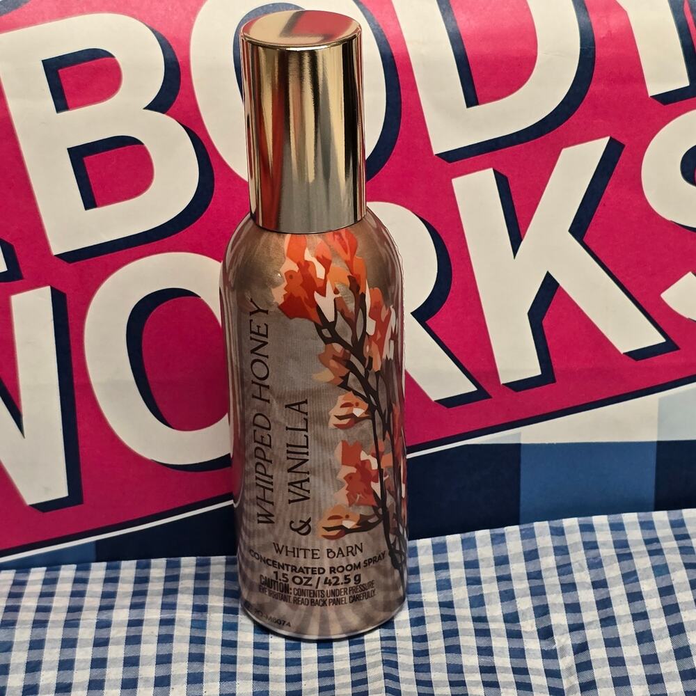 BBW Whipped Vanilla & Honey Home Room Fragrance Spray White Barn